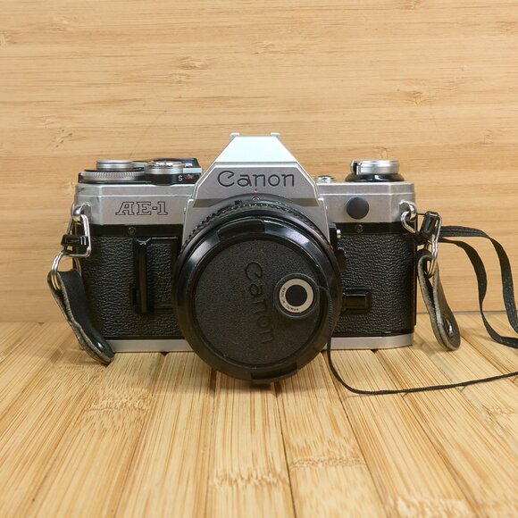 Canon AE-1 35mm Film Camera, with 50mm F1.8 FD Lens, Canon Speedlite 188A Flash - Picture 3 of 10